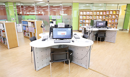 Multimedia Room 내부모습